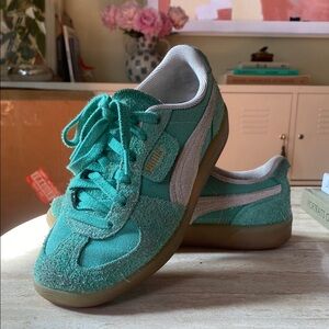 Puma Aqua and Cream Casual Sneakers